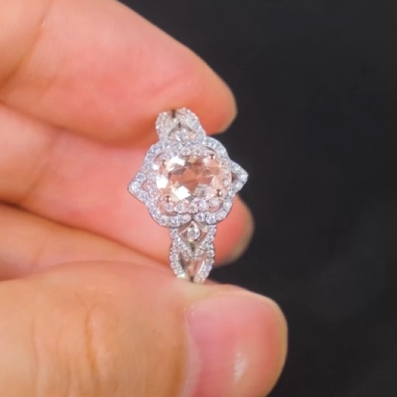Morganite Diamond Engagement Ring - Picture 7 of 13